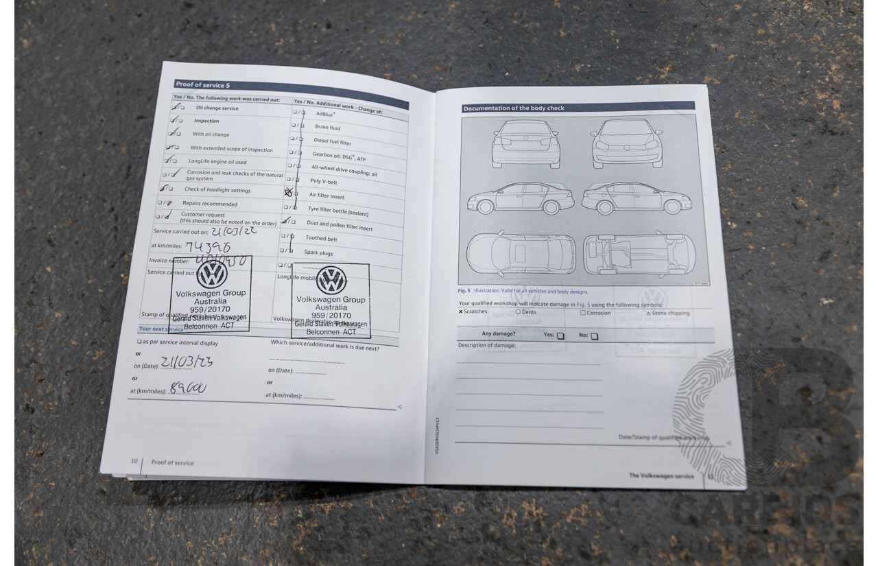 12/2017 Volkswagen Golf 110 TSI Comfortline Mk7.5 AU MY18 5d Hatchback Pure White Turbo 1.4L