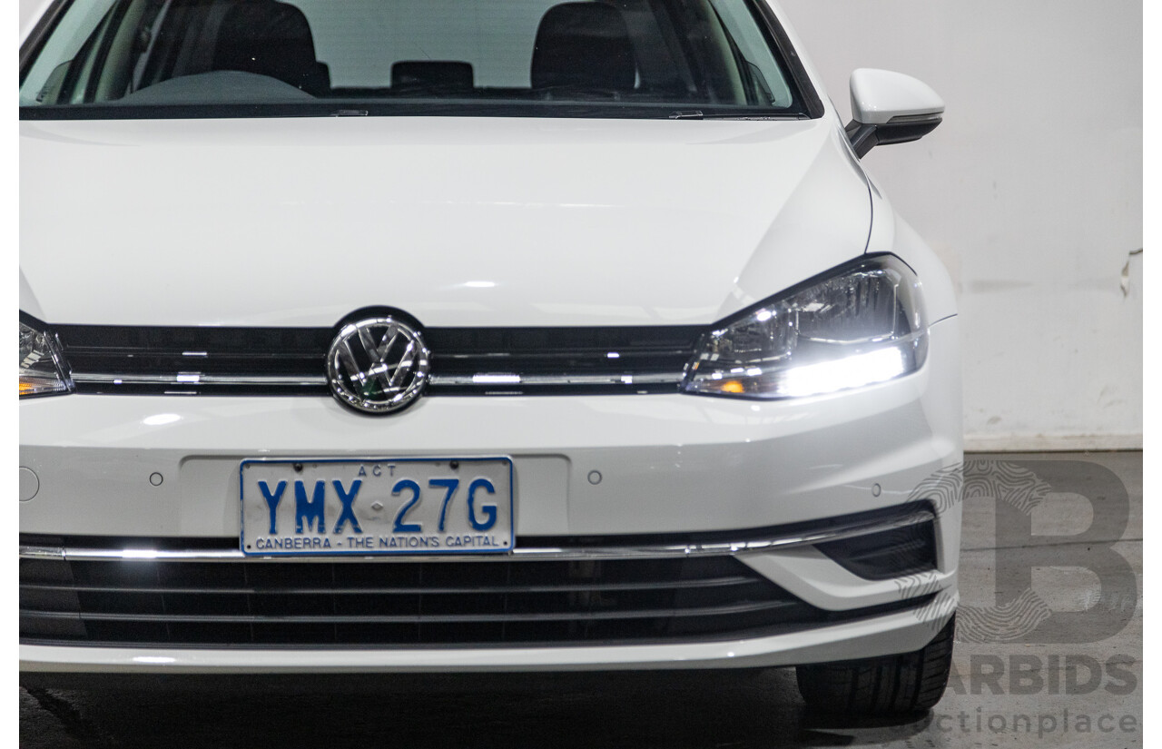 12/2017 Volkswagen Golf 110 TSI Comfortline Mk7.5 AU MY18 5d Hatchback Pure White Turbo 1.4L
