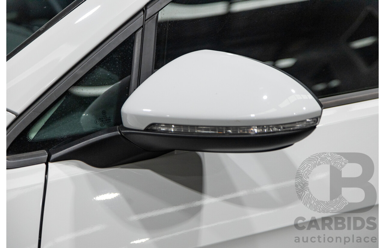 12/2017 Volkswagen Golf 110 TSI Comfortline Mk7.5 AU MY18 5d Hatchback Pure White Turbo 1.4L