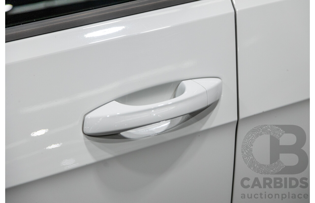 12/2017 Volkswagen Golf 110 TSI Comfortline Mk7.5 AU MY18 5d Hatchback Pure White Turbo 1.4L