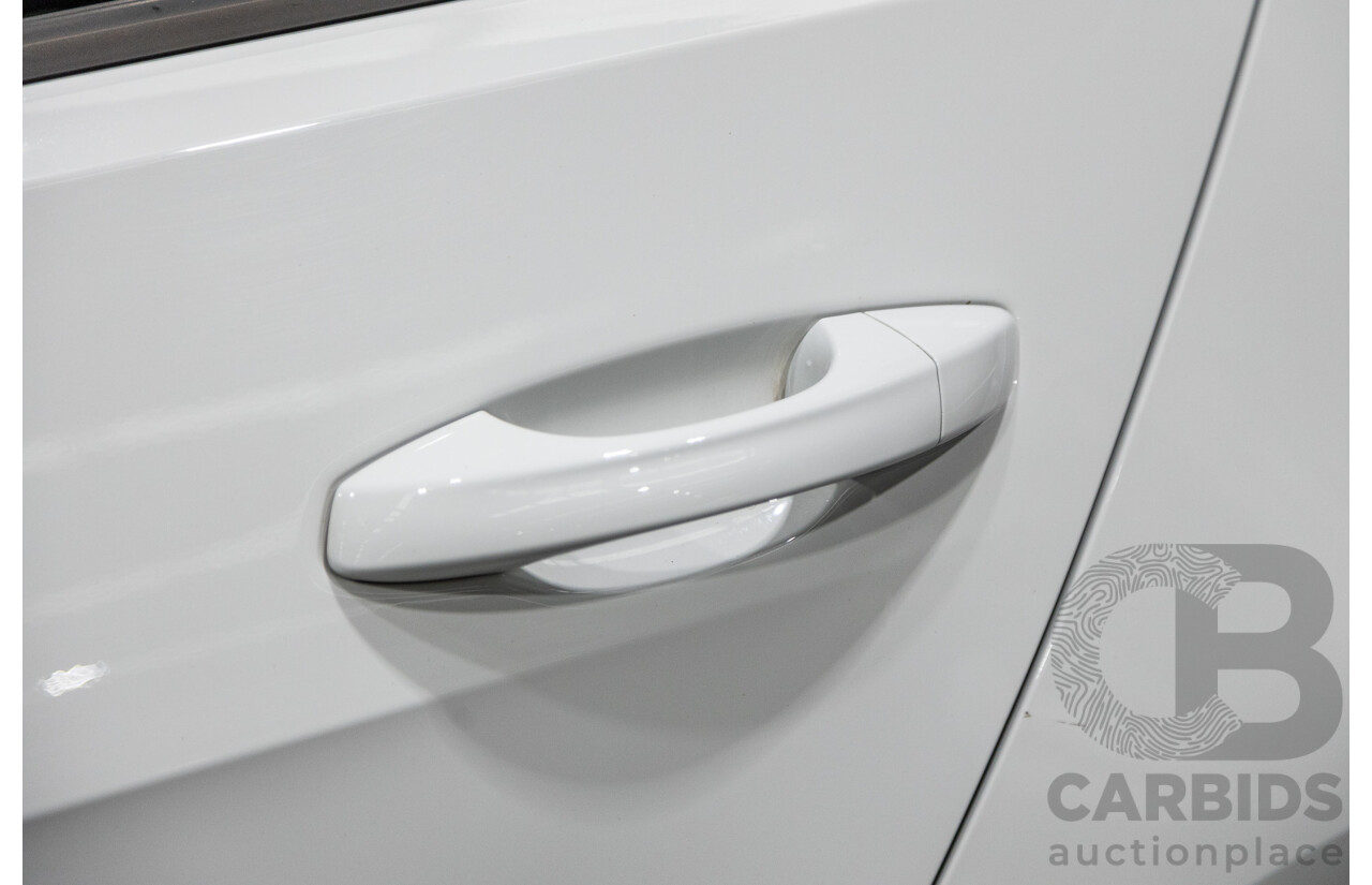 12/2017 Volkswagen Golf 110 TSI Comfortline Mk7.5 AU MY18 5d Hatchback Pure White Turbo 1.4L