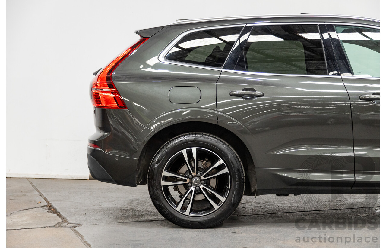 08/2018 Volvo XC60 D4 Momentum (AWD) MY19 4d Wagon Pine Grey Metallic Twin Turbo Diesel 2.0L