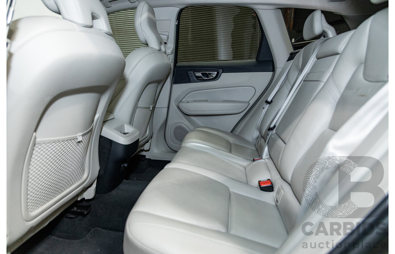 08/2018 Volvo XC60 D4 Momentum (AWD) MY19 4d Wagon Pine Grey Metallic Twin Turbo Diesel 2.0L