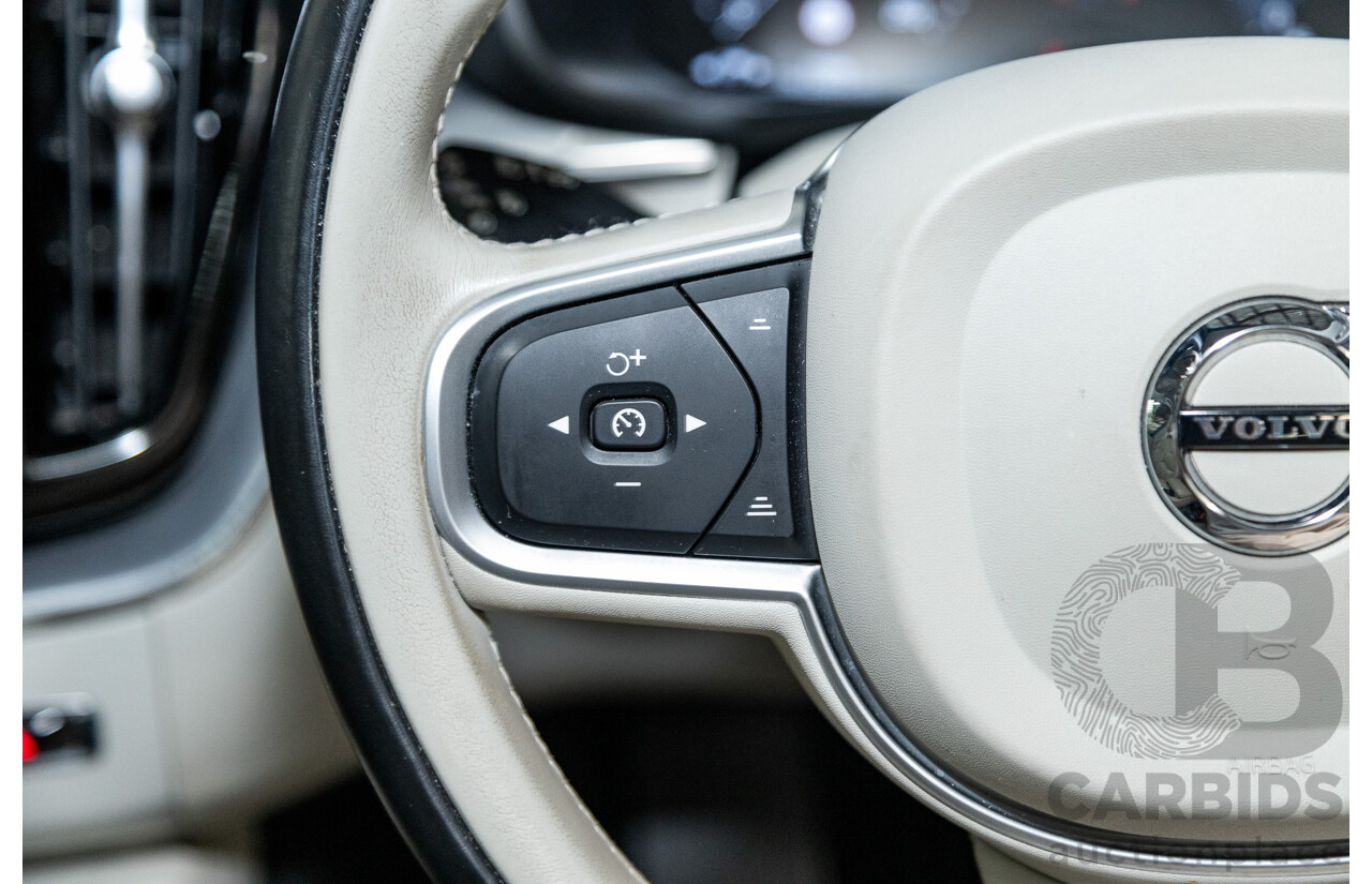 08/2018 Volvo XC60 D4 Momentum (AWD) MY19 4d Wagon Pine Grey Metallic Twin Turbo Diesel 2.0L