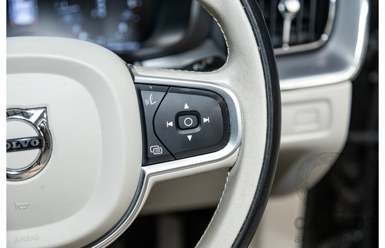 08/2018 Volvo XC60 D4 Momentum (AWD) MY19 4d Wagon Pine Grey Metallic Twin Turbo Diesel 2.0L