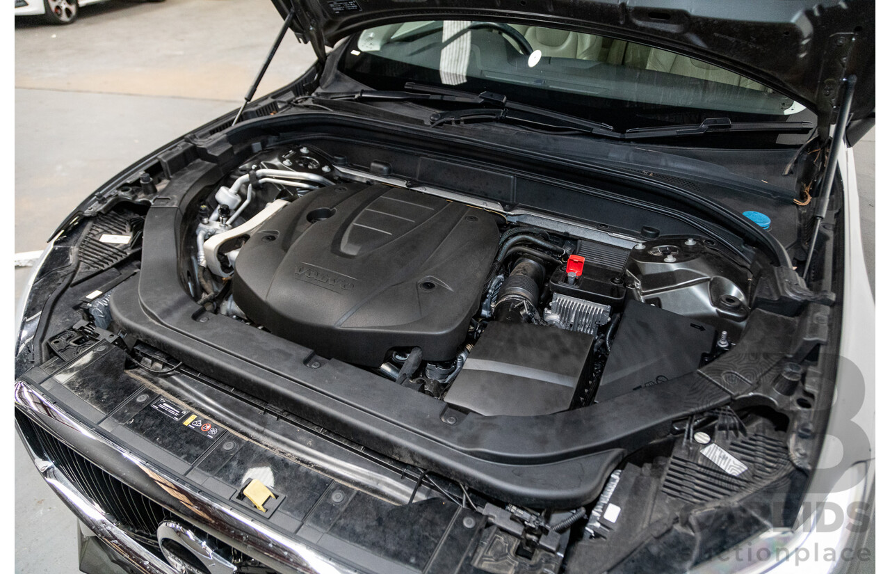 08/2018 Volvo XC60 D4 Momentum (AWD) MY19 4d Wagon Pine Grey Metallic Twin Turbo Diesel 2.0L