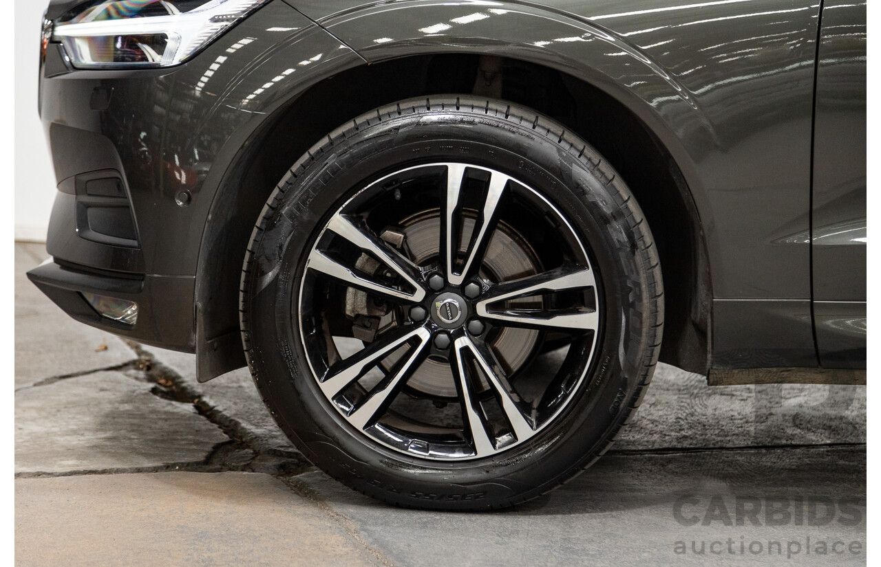 08/2018 Volvo XC60 D4 Momentum (AWD) MY19 4d Wagon Pine Grey Metallic Twin Turbo Diesel 2.0L
