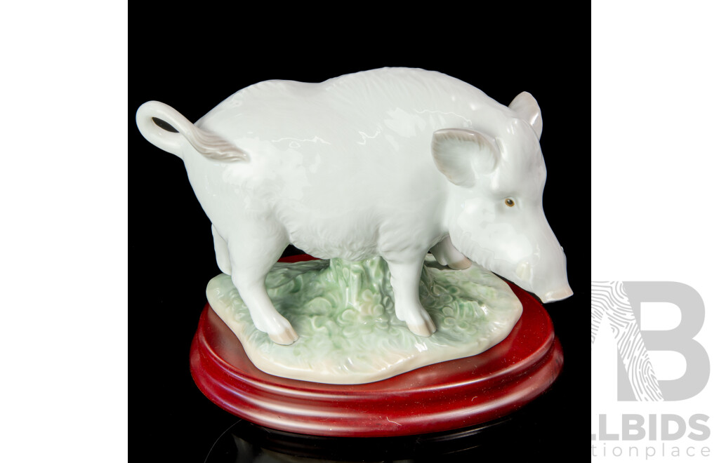 Lladro Chinese Zodiac Collection Porcelain Boar Figure with Stand in Original Box