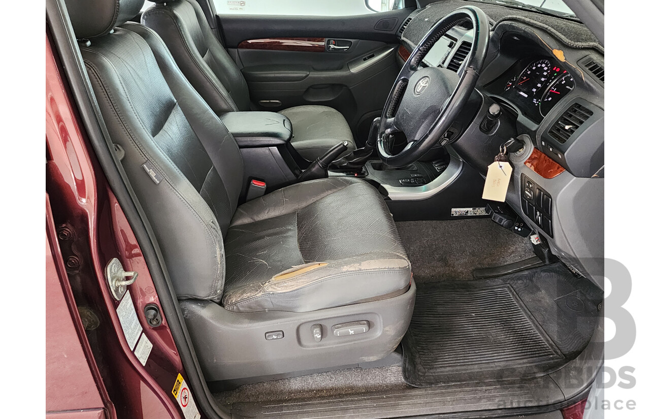 10/2003 Toyota Landcruiser Prado Grande (4x4) GRJ120R 4d Wagon Maroon 4.0L