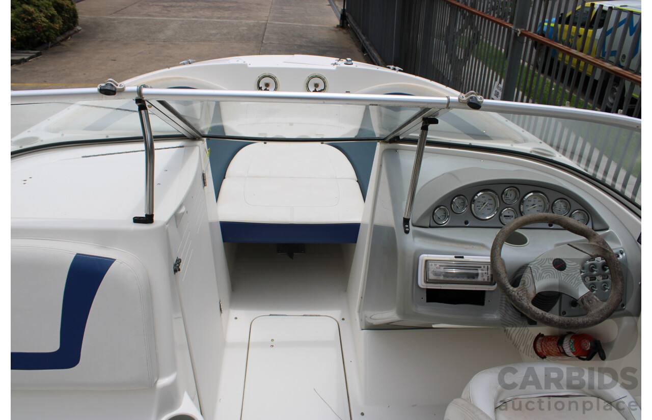 2005 Bayliner 219SD 6.5m 