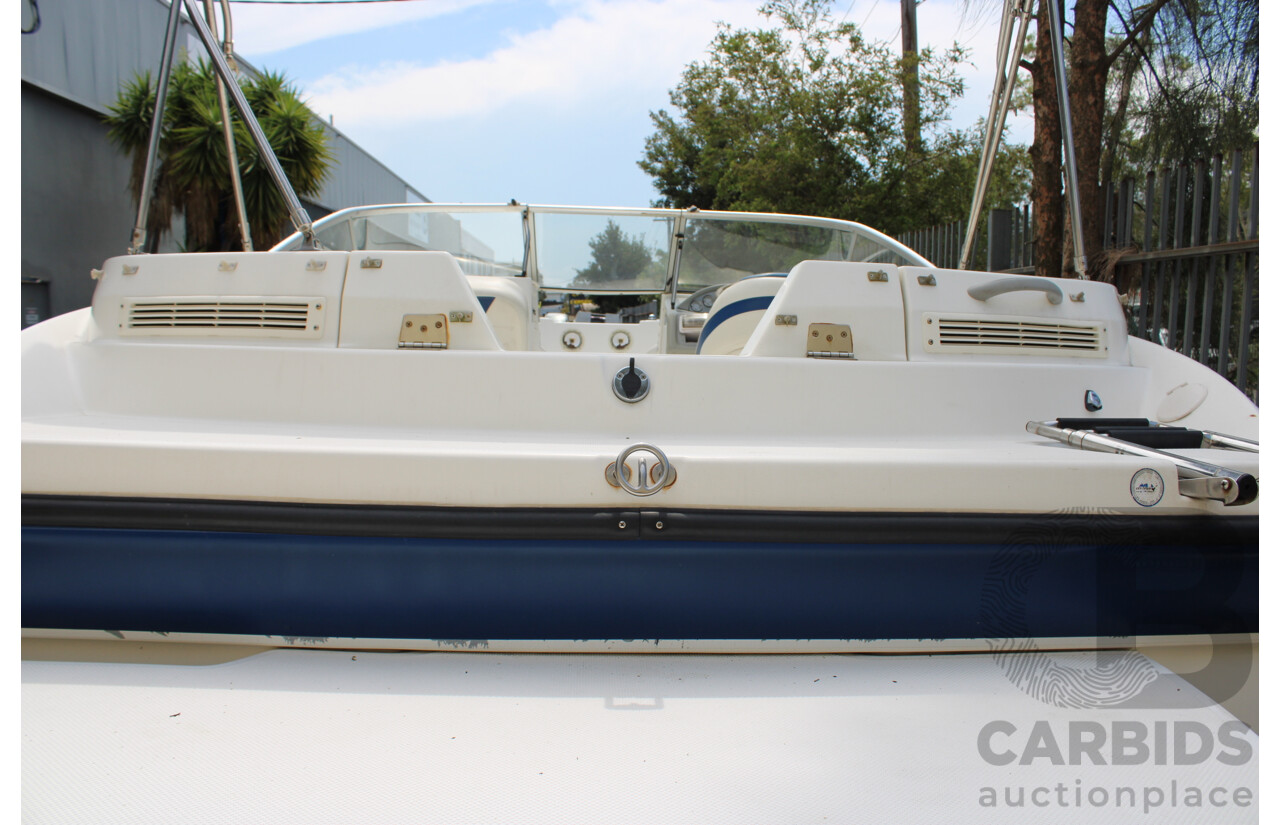 2005 Bayliner 219SD 6.5m 
