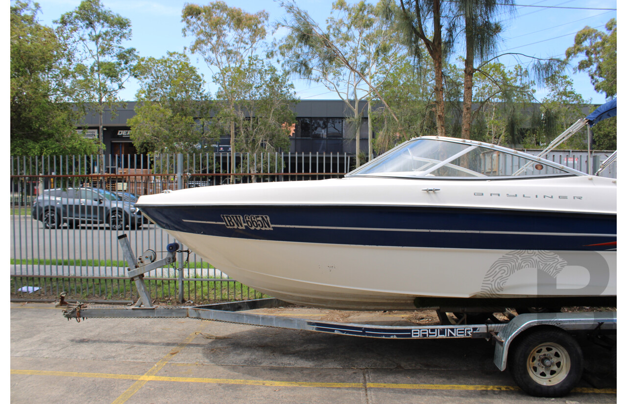 2005 Bayliner 219SD 6.5m 
