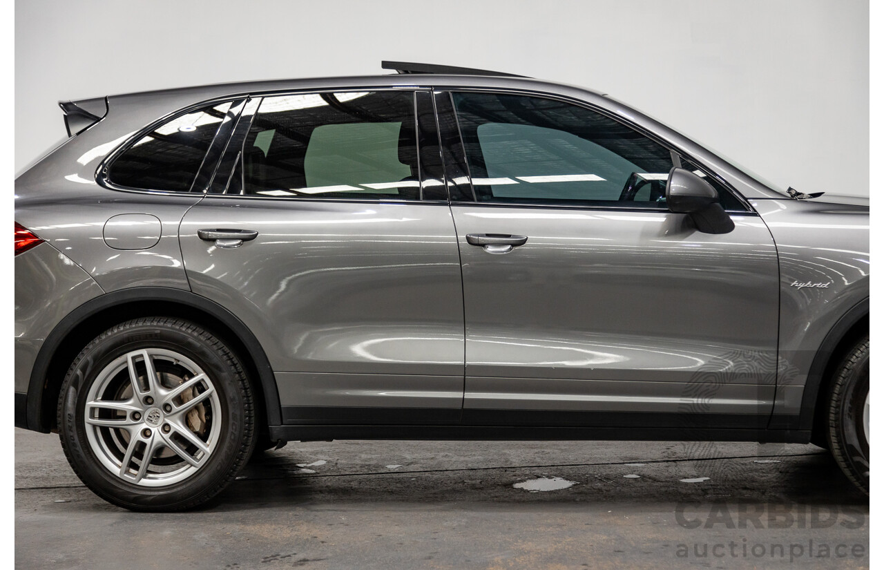 10/2010 Porsche Cayenne S Hybrid Series 2 (AWD) MY11 4d Wagon Meteor Grey Metallic Supercharged V6 3.0L - 34kw Hybrid