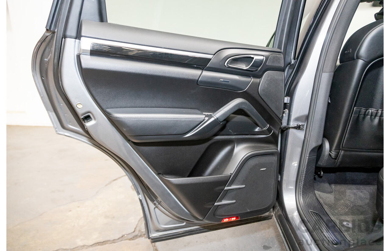 10/2010 Porsche Cayenne S Hybrid Series 2 (AWD) MY11 4d Wagon Meteor Grey Metallic Supercharged V6 3.0L - 34kw Hybrid