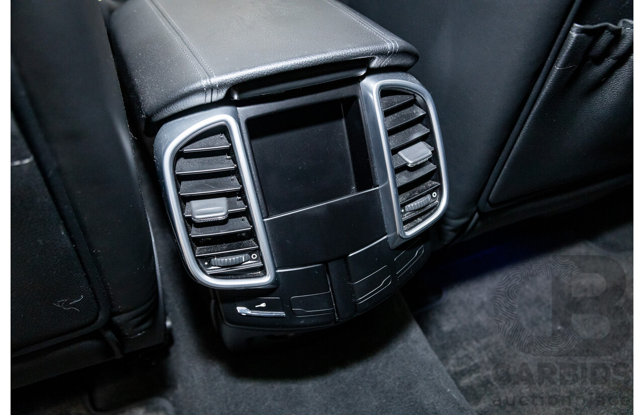 10/2010 Porsche Cayenne S Hybrid Series 2 (AWD) MY11 4d Wagon Meteor Grey Metallic Supercharged V6 3.0L - 34kw Hybrid