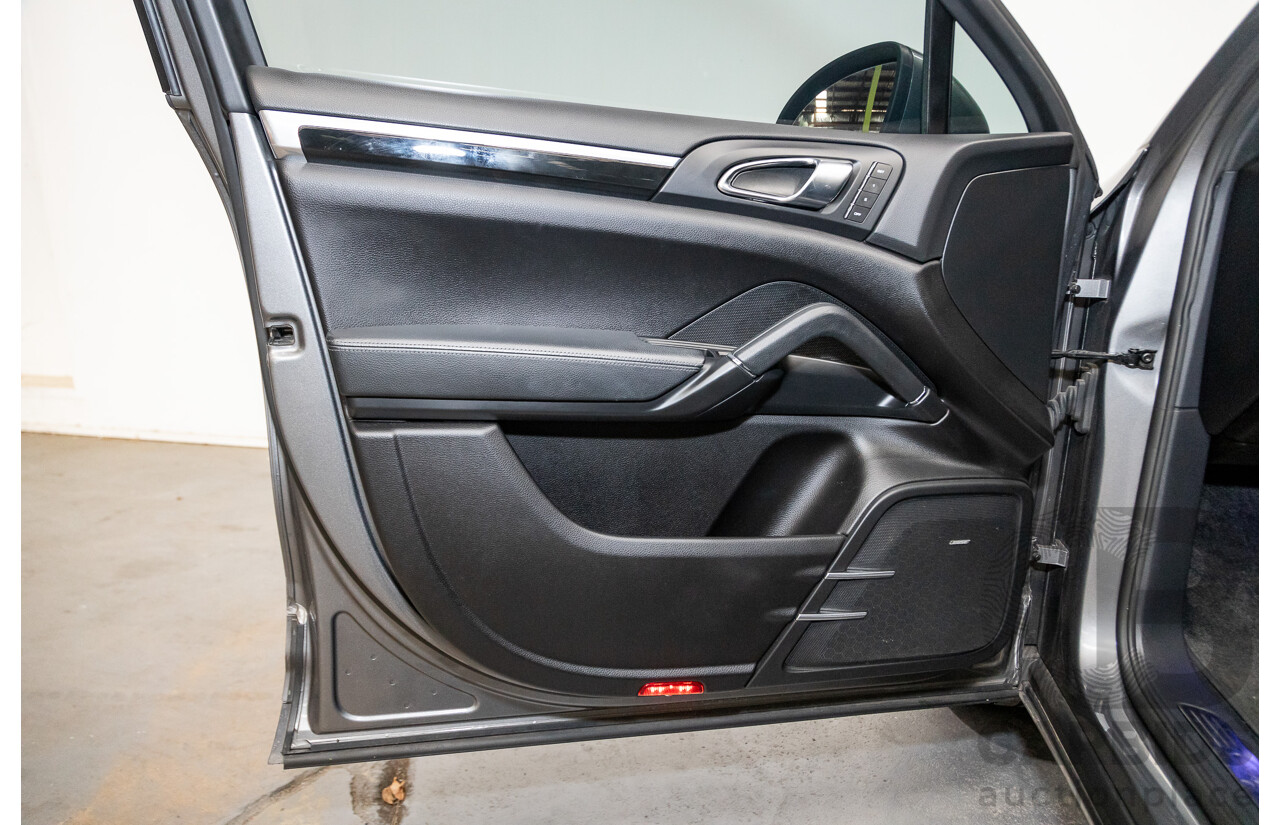 10/2010 Porsche Cayenne S Hybrid Series 2 (AWD) MY11 4d Wagon Meteor Grey Metallic Supercharged V6 3.0L - 34kw Hybrid