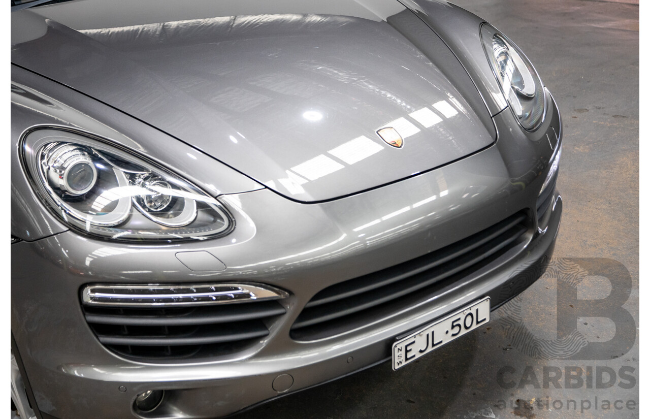 10/2010 Porsche Cayenne S Hybrid Series 2 (AWD) MY11 4d Wagon Meteor Grey Metallic Supercharged V6 3.0L - 34kw Hybrid