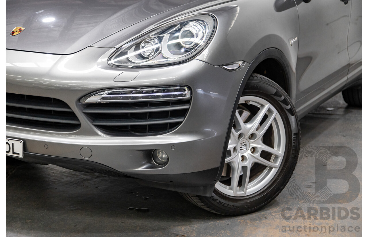 10/2010 Porsche Cayenne S Hybrid Series 2 (AWD) MY11 4d Wagon Meteor Grey Metallic Supercharged V6 3.0L - 34kw Hybrid