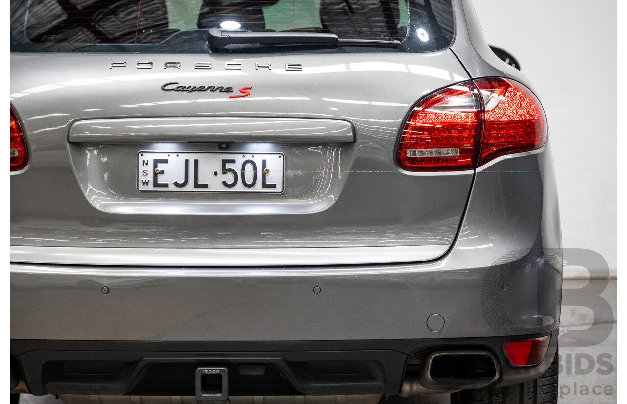 10/2010 Porsche Cayenne S Hybrid Series 2 (AWD) MY11 4d Wagon Meteor Grey Metallic Supercharged V6 3.0L - 34kw Hybrid