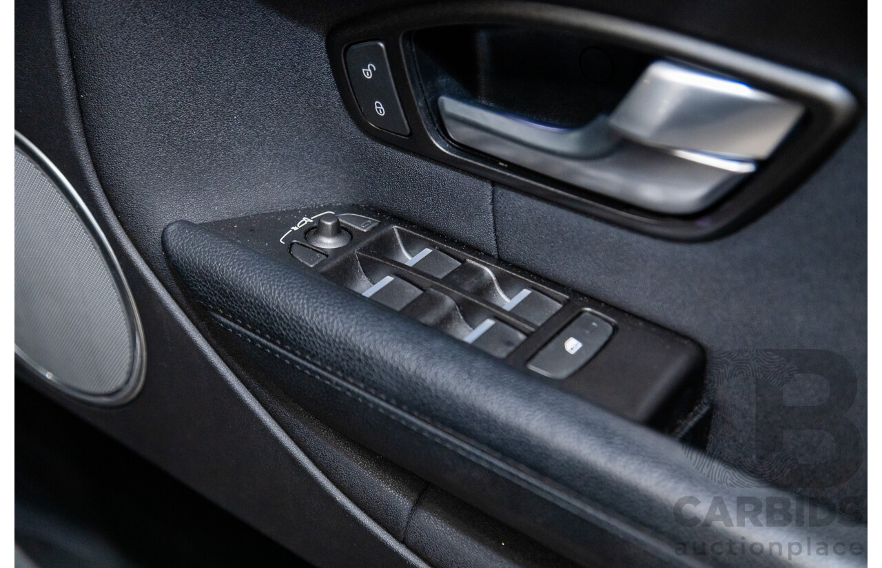 5/2017 Land Rover Range Rover Evoque TD4 150 SE (AWD) LV MY17 5d Wagon Corris Grey Metallic Turbo Diesel 2.0L