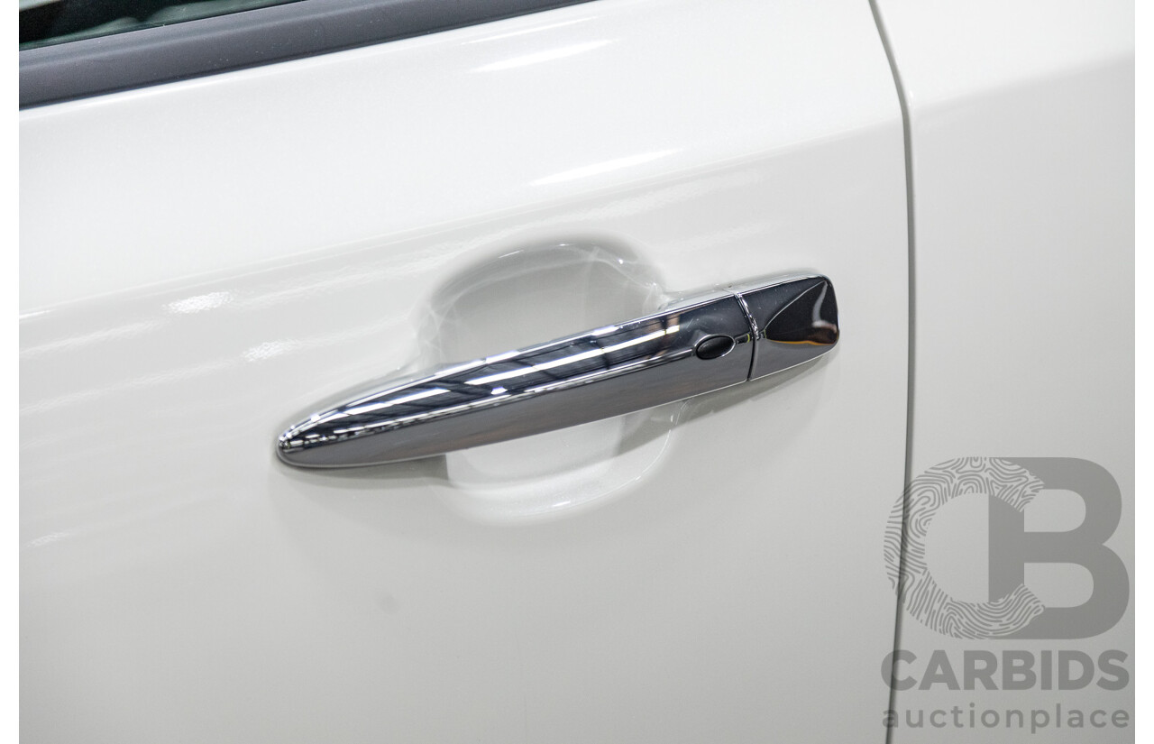 06/2019 Nissan Leaf ZE1 4d Hatchback Ivory Pearl White Dedicated Electric EV 110kw