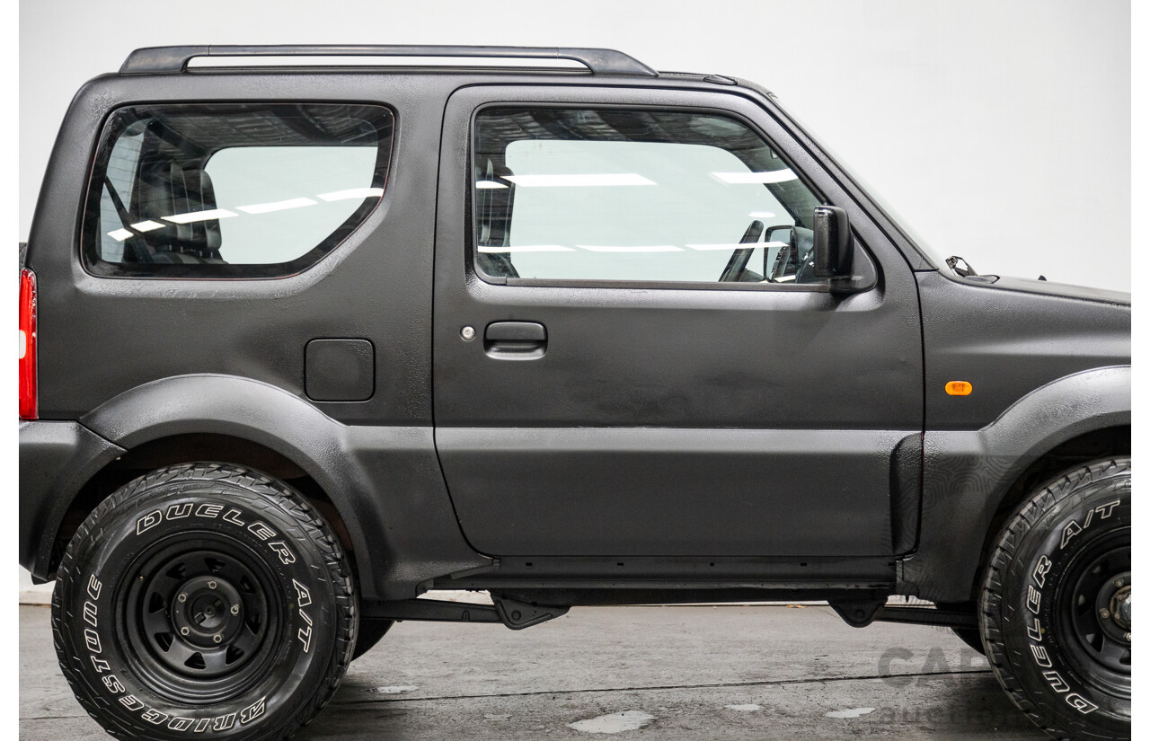 02/2009 Suzuki Jimny Sierra (4x4) 2d Wagon Raptor Coat Black 1.5L