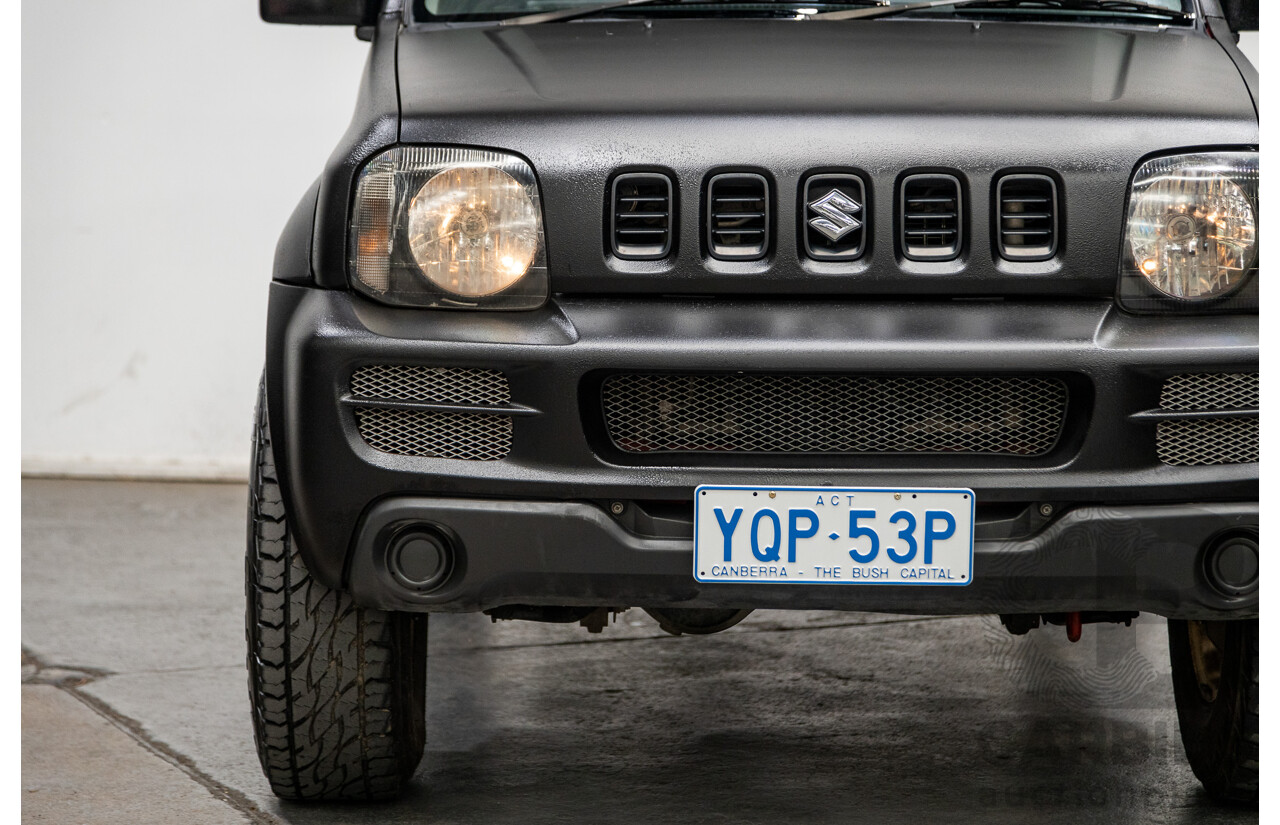 02/2009 Suzuki Jimny Sierra (4x4) 2d Wagon Raptor Coat Black 1.5L