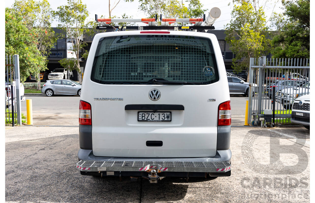 5/2011 Volkswagen Transporter 103 TDI SWB MED T5 MY11 Van Candy White Turbo Diesel 2.0L