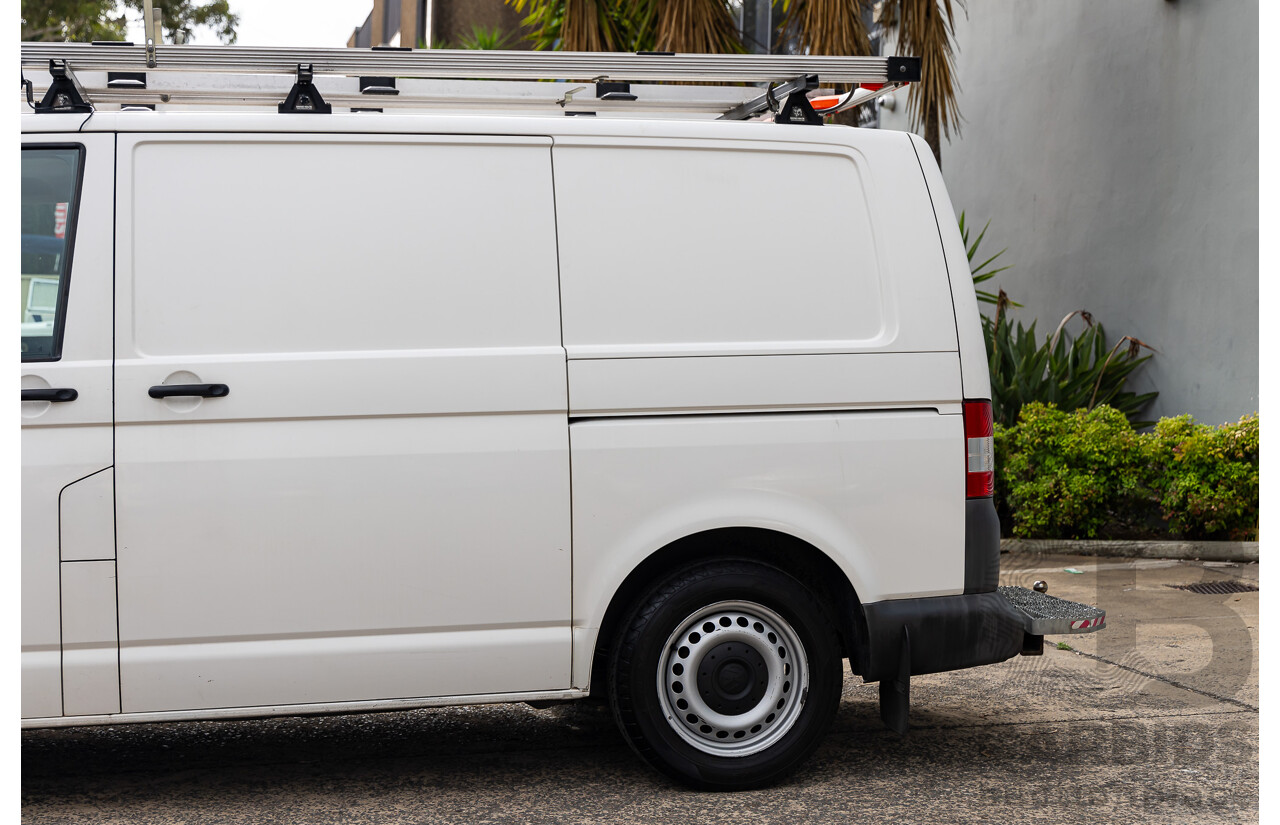 5/2011 Volkswagen Transporter 103 TDI SWB MED T5 MY11 Van Candy White Turbo Diesel 2.0L