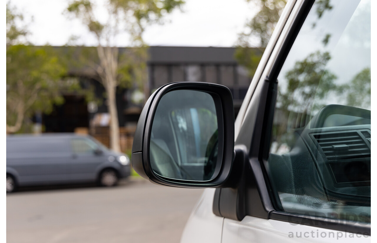 5/2011 Volkswagen Transporter 103 TDI SWB MED T5 MY11 Van Candy White Turbo Diesel 2.0L