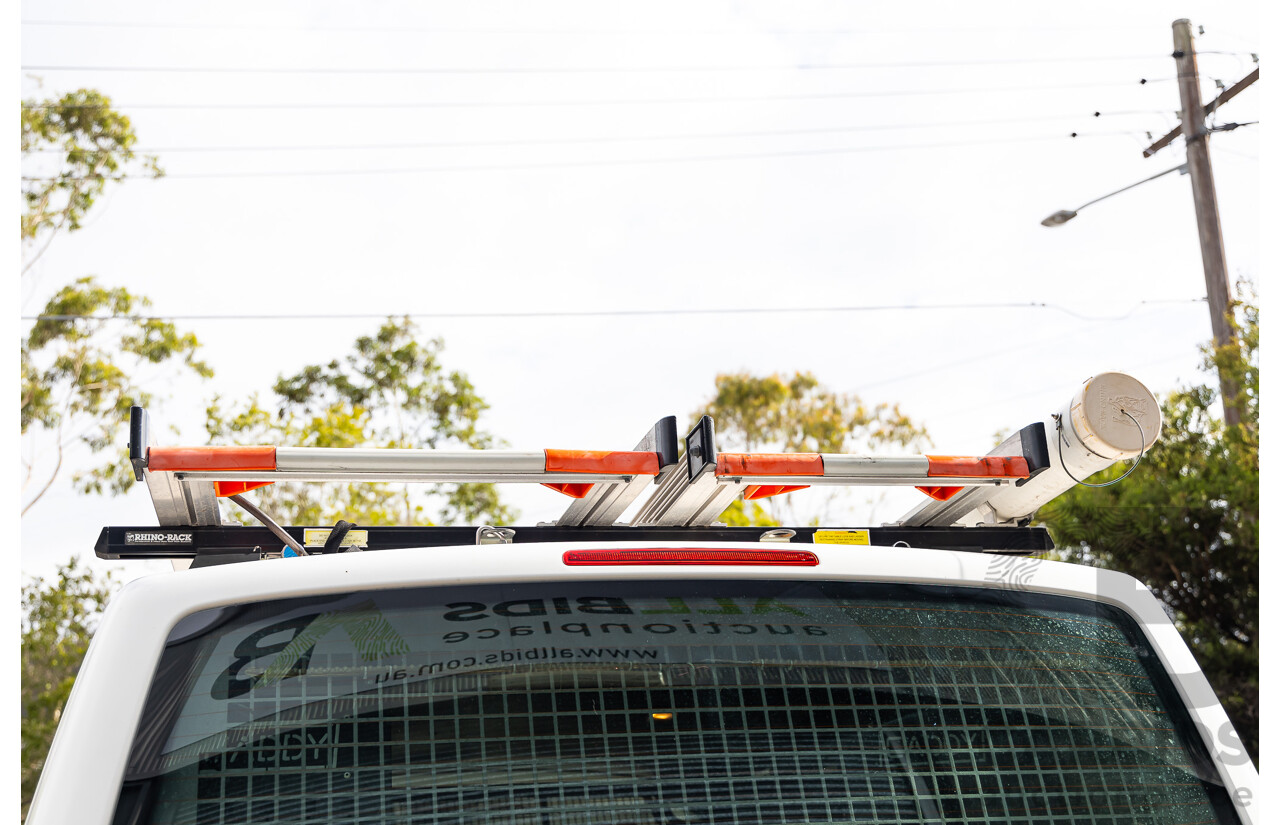 5/2011 Volkswagen Transporter 103 TDI SWB MED T5 MY11 Van Candy White Turbo Diesel 2.0L