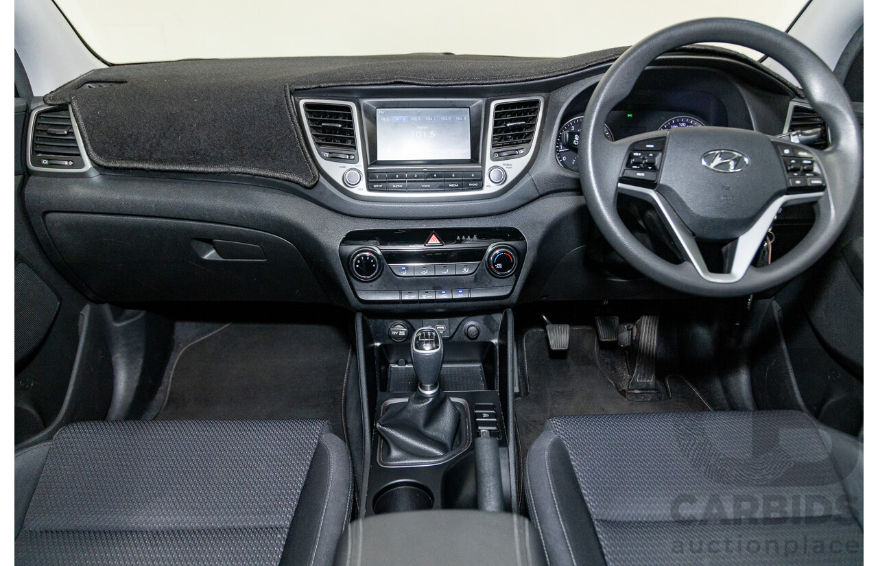 04/2017 Hyundai Tucson ACTIVE (FWD) FWD TL2 MY18 4D Wagon Pure White 2.0L