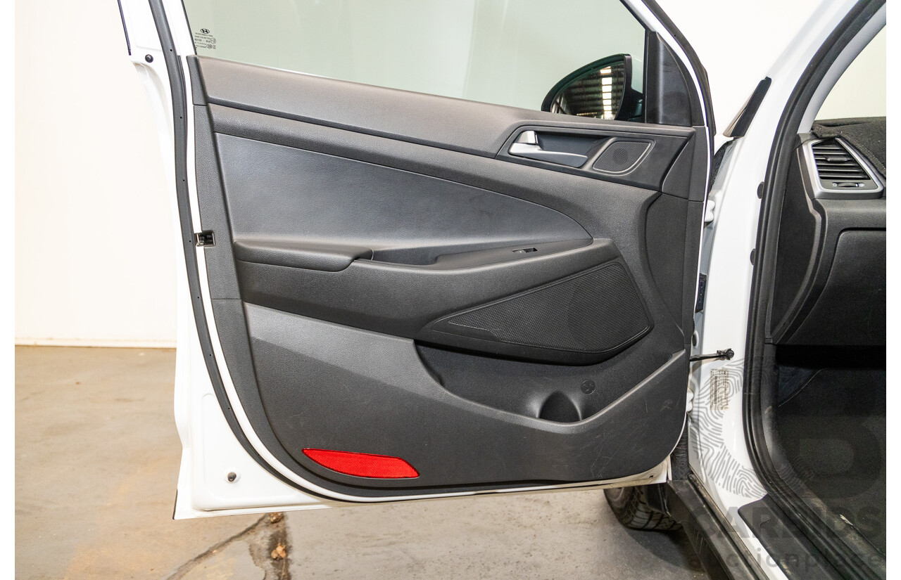 04/2017 Hyundai Tucson ACTIVE (FWD) FWD TL2 MY18 4D Wagon Pure White 2.0L