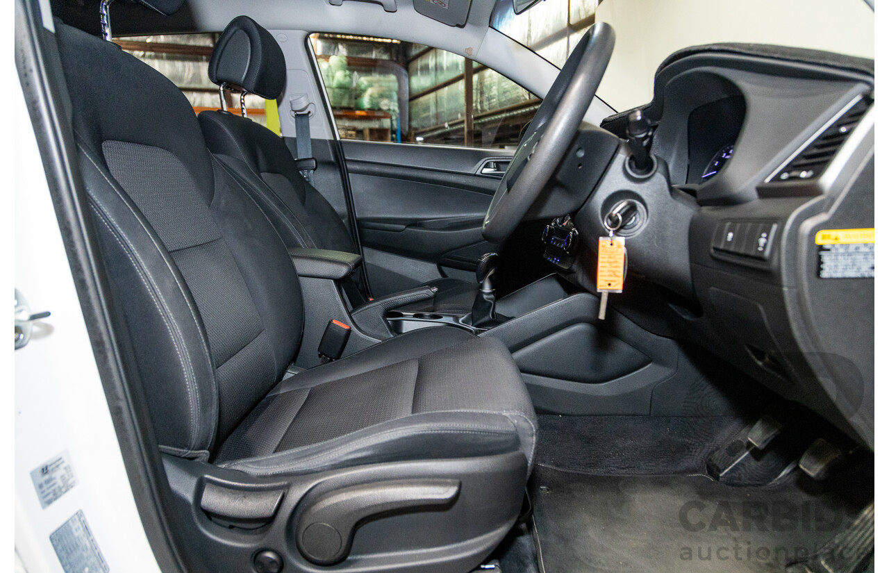 04/2017 Hyundai Tucson ACTIVE (FWD) FWD TL2 MY18 4D Wagon Pure White 2.0L