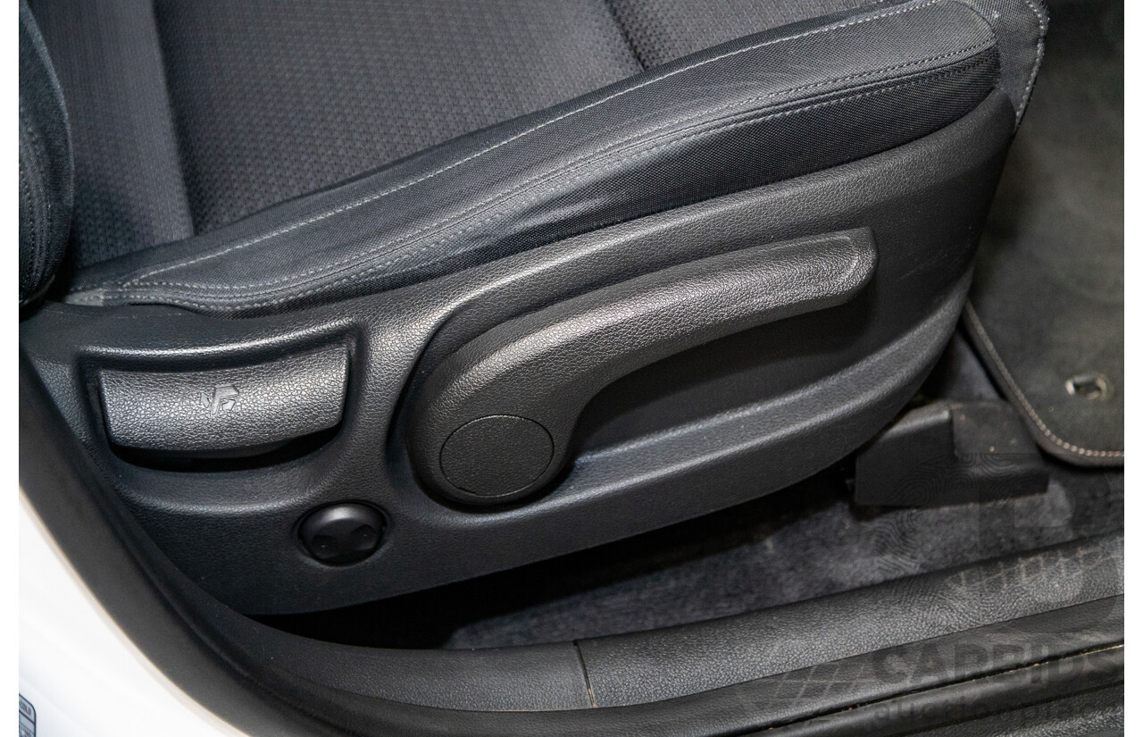 04/2017 Hyundai Tucson ACTIVE (FWD) FWD TL2 MY18 4D Wagon Pure White 2.0L