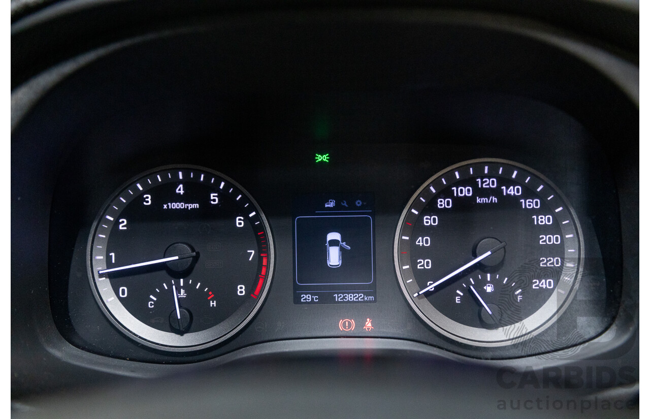 04/2017 Hyundai Tucson ACTIVE (FWD) FWD TL2 MY18 4D Wagon Pure White 2.0L