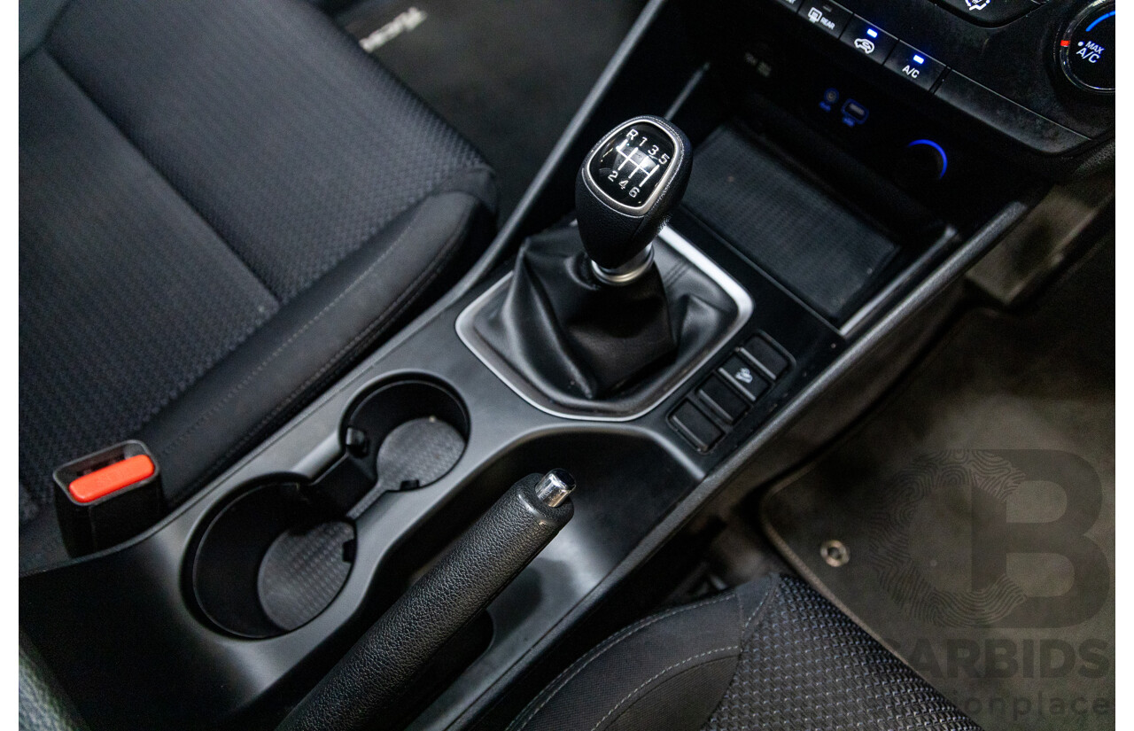 04/2017 Hyundai Tucson ACTIVE (FWD) FWD TL2 MY18 4D Wagon Pure White 2.0L