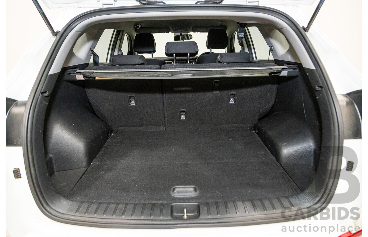 04/2017 Hyundai Tucson ACTIVE (FWD) FWD TL2 MY18 4D Wagon Pure White 2.0L