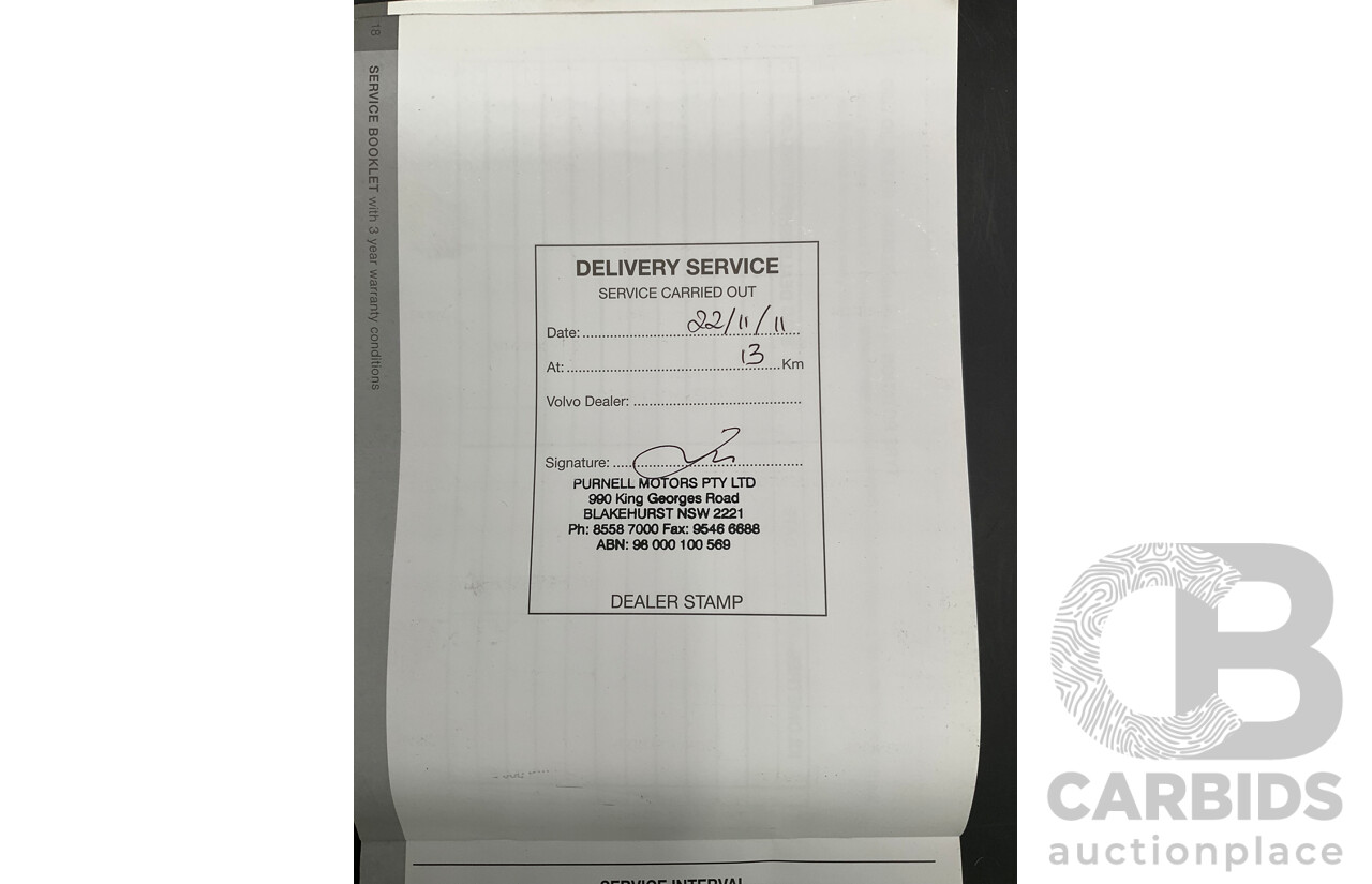 11/2011 Volvo XC60 D5 R-Design DZ MY12 4d Wagon Ice White Twin Turbo Diesel 2.4L