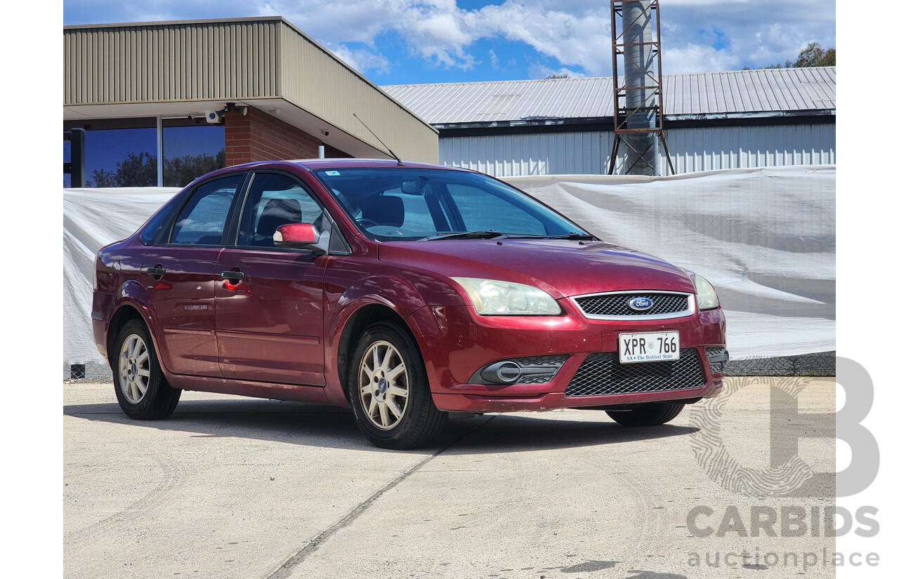 09/2007 Ford Focus CL FWD LS 4D Sedan Red 2.0L