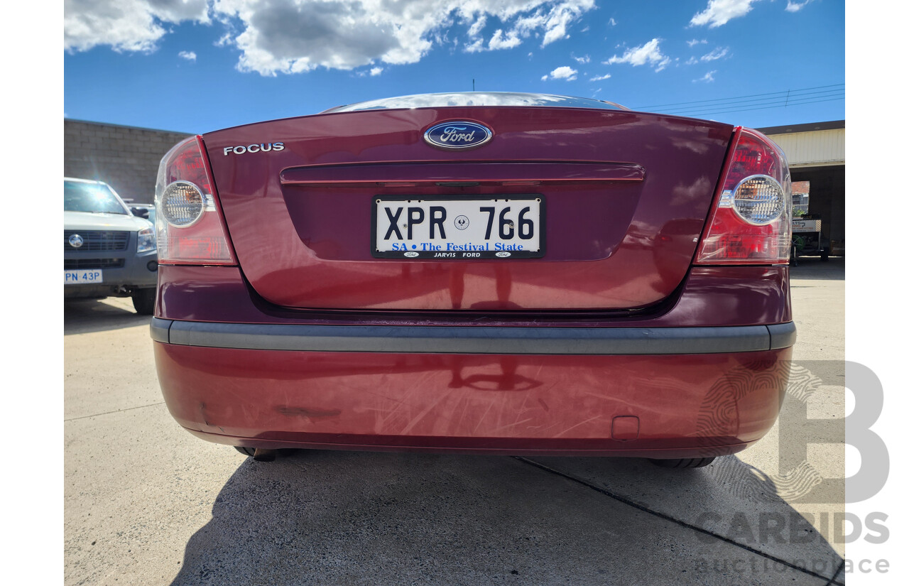 09/2007 Ford Focus CL FWD LS 4D Sedan Red 2.0L