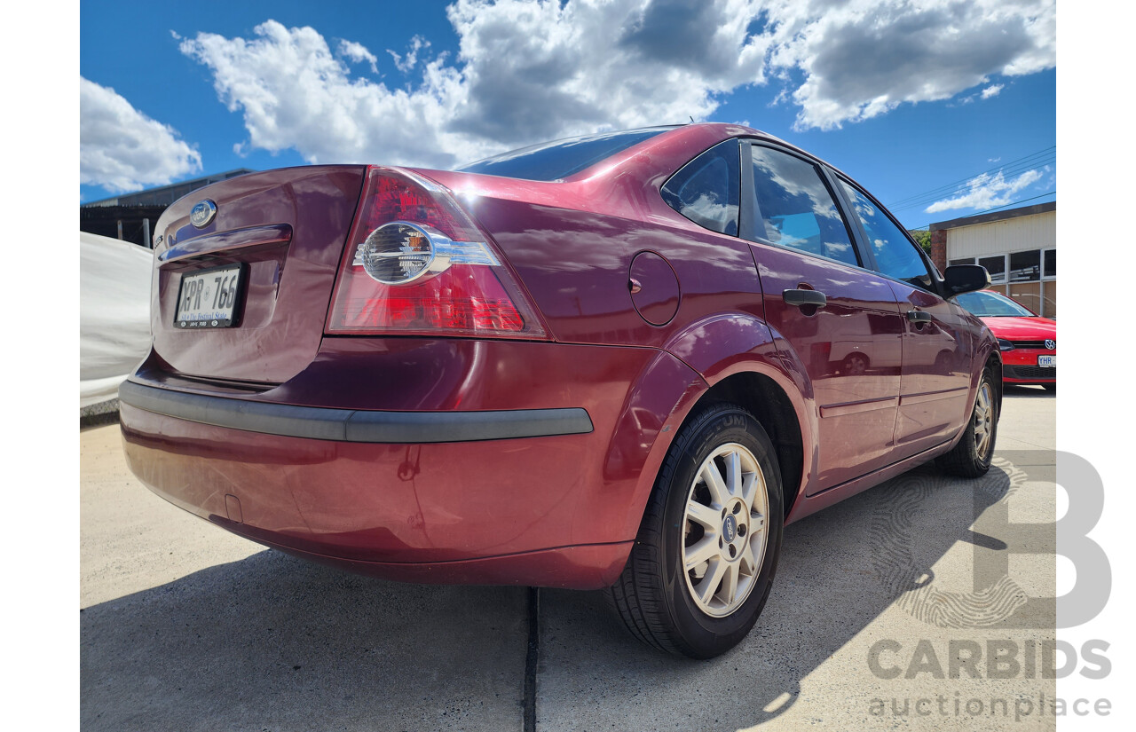 09/2007 Ford Focus CL FWD LS 4D Sedan Red 2.0L