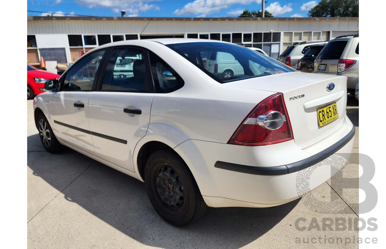 5/2007 Ford Focus CL LS 4d Sedan White 2.0L