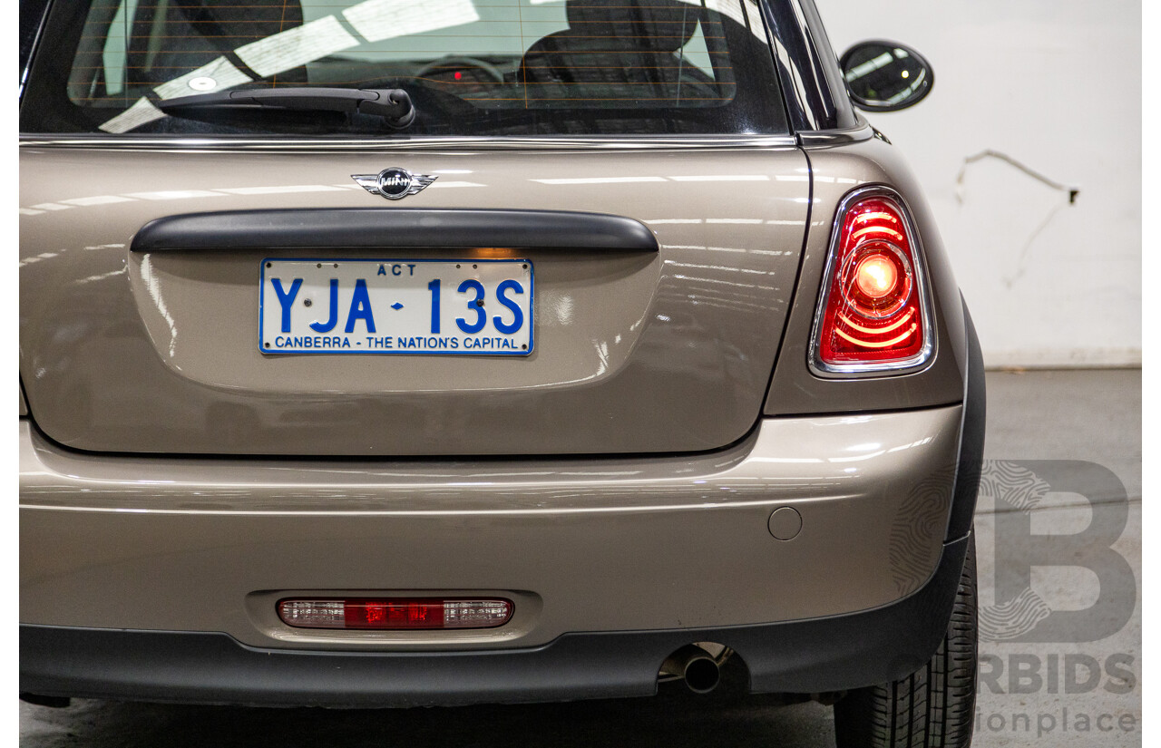 07/2012 Mini Cooper RAY R56 MY12 2D Hatchback Velvet Silver Metallic 1.6L