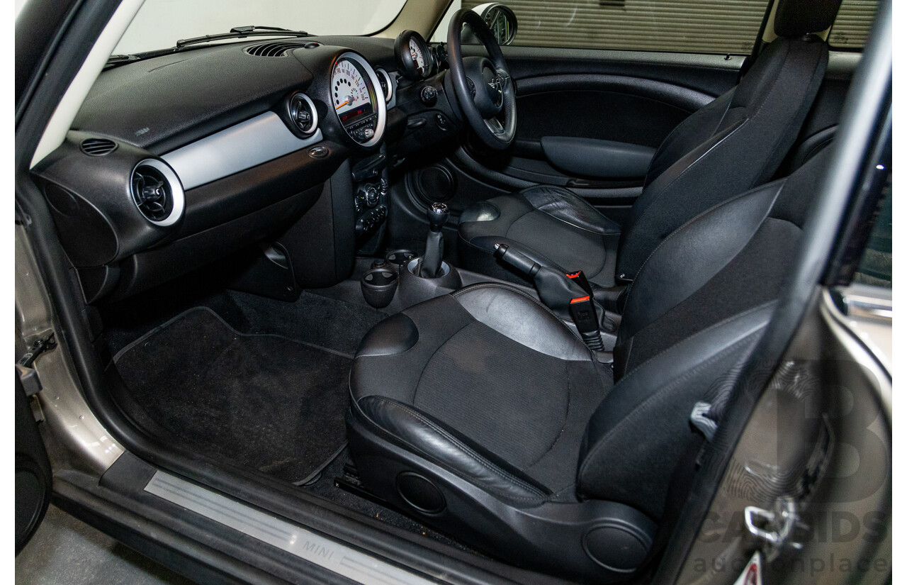 07/2012 Mini Cooper RAY R56 MY12 2D Hatchback Velvet Silver Metallic 1.6L