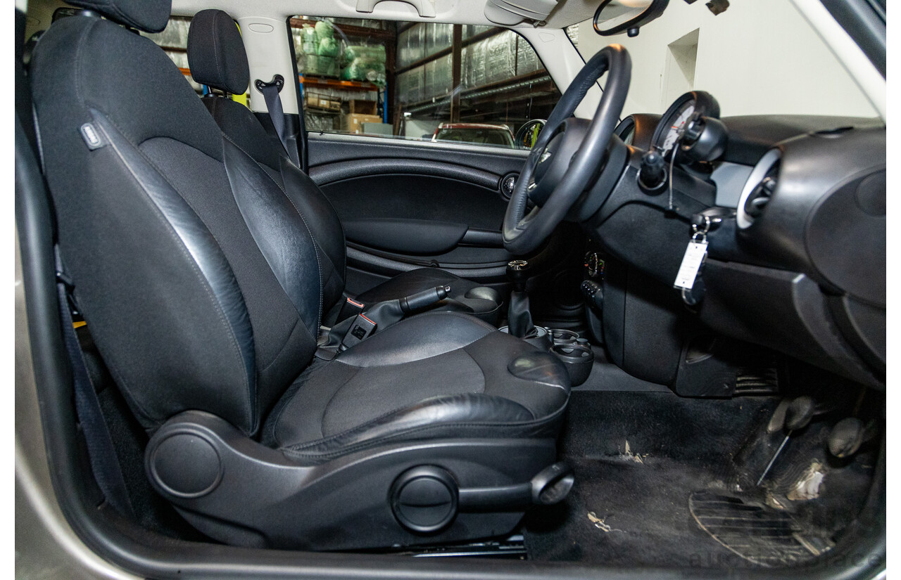 07/2012 Mini Cooper RAY R56 MY12 2D Hatchback Velvet Silver Metallic 1.6L