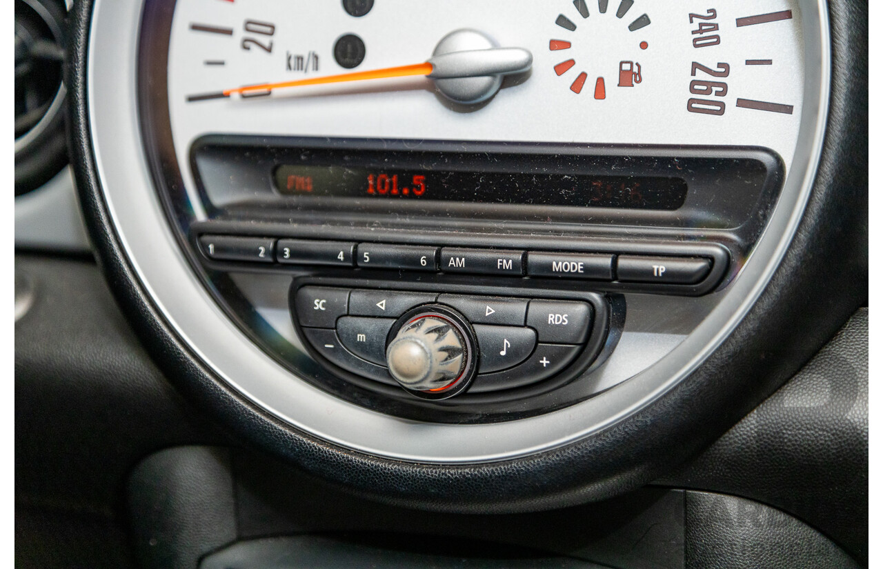 07/2012 Mini Cooper RAY R56 MY12 2D Hatchback Velvet Silver Metallic 1.6L