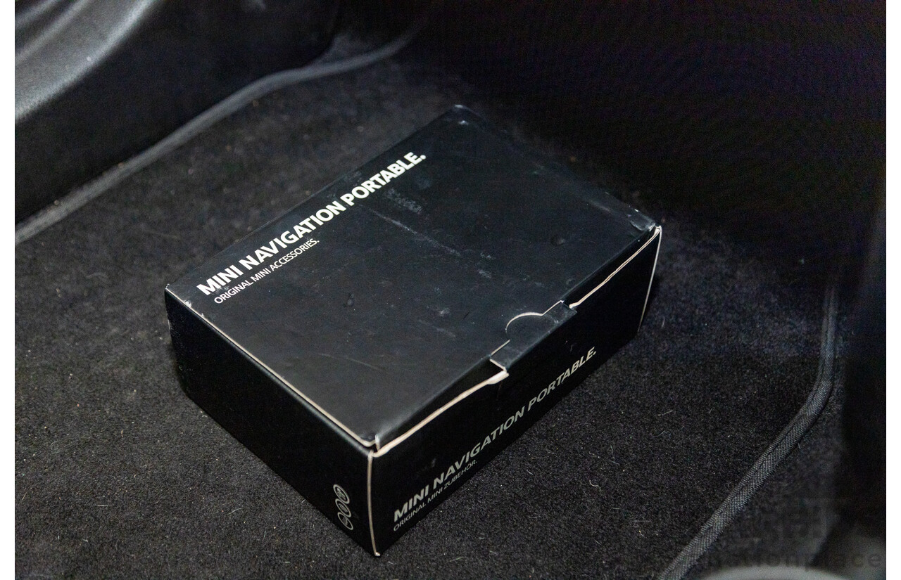 07/2012 Mini Cooper RAY R56 MY12 2D Hatchback Velvet Silver Metallic 1.6L