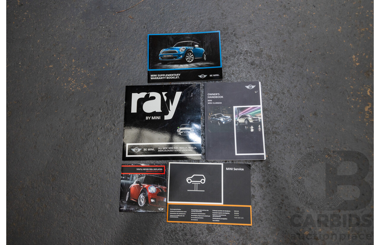 07/2012 Mini Cooper RAY R56 MY12 2D Hatchback Velvet Silver Metallic 1.6L