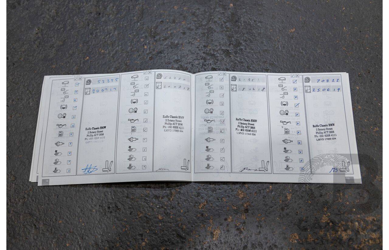 07/2012 Mini Cooper RAY R56 MY12 2D Hatchback Velvet Silver Metallic 1.6L